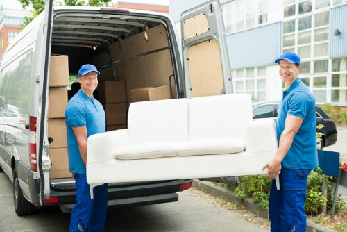 Local removals service planning a move in Tooting
