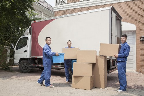 Man with van service for moving items in Tooting