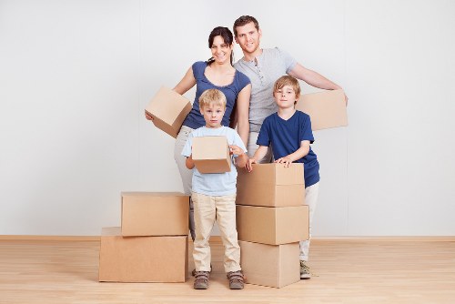 Professional moving service in Tooting transporting household belongings